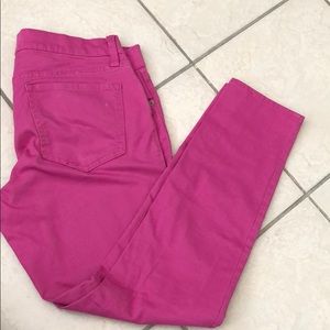 Skinny hot pink jeans
